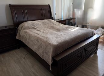 Queen Bed with Nightstand