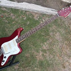 Fender Pawn Shop Bass VI