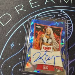 2025 WWE Topps Chrome Sapphire Zelina Vega Base Auto (On Card)