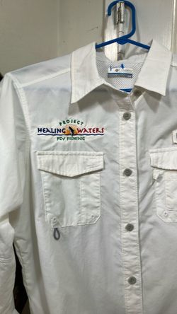 Women’s fly fishing shirt by Colombia size Large