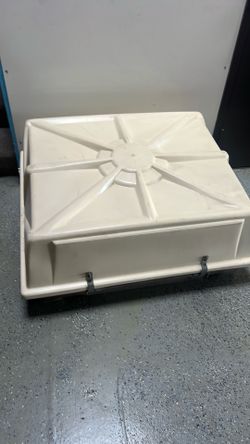 Roof top  luggage container