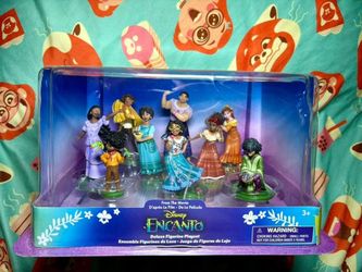 Encanto Disney deluxe figure set