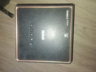 Epson EpiqVision Mini EF12 Smart Streaming Laser Projector