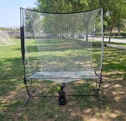 Baseball practice toss pitching machine and net automatically loading balls
