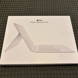 [LIKE NEW] Apple iPad Magic Keyboard Folio White