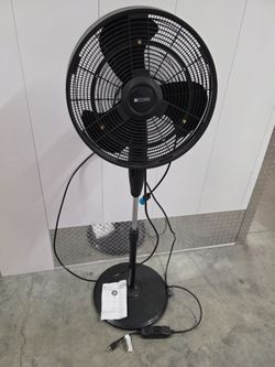 UTILITECH 18 inch, 2 in 1 Misting Cooling Oscillation  fan