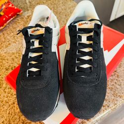 MENS NIKE PRE MONTREAL "17 Size 9