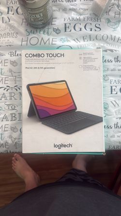 Logitech Combo Touch