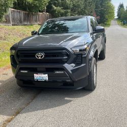 Toyota Tacoma 2024