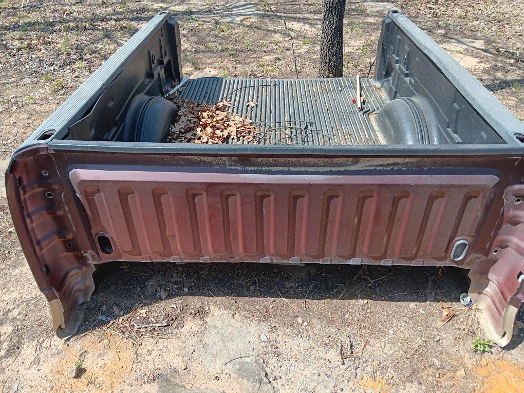 2002 Ford truck bed