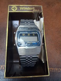 Vintage Windert quartz LC digital watch