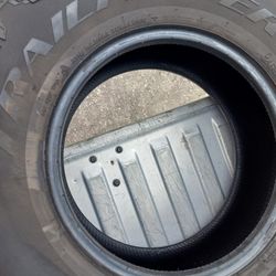 265 75 R16 Light Truck Tire