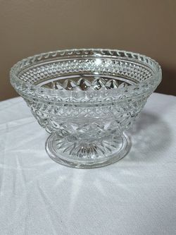 Vintage Anchor Hocking Wexford Pedestal Candy Bowl