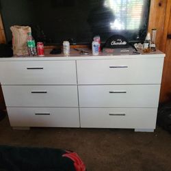White N Silver Dresser