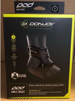 Donjoy Preformance Right ankle brace (medium)