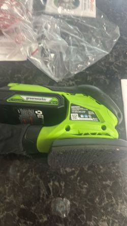 Greenwood’s corner finishing sander