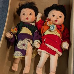 Oriental dolls