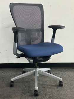 Haworth Zody Task Chair (Silver/Blue)