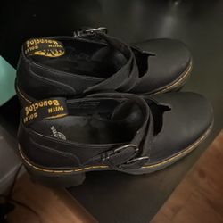 Women’s Doc Martens 
