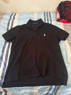 2 polo shirts large