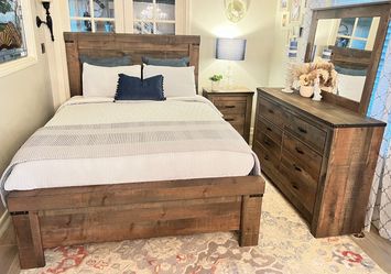 Queen size Rustic Wood Bedroom Set with night stand and dresser with mirror.