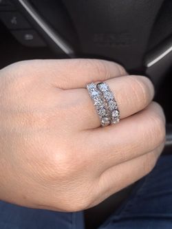 1/2 ct. tw. Diamond anniversary bands in white gold