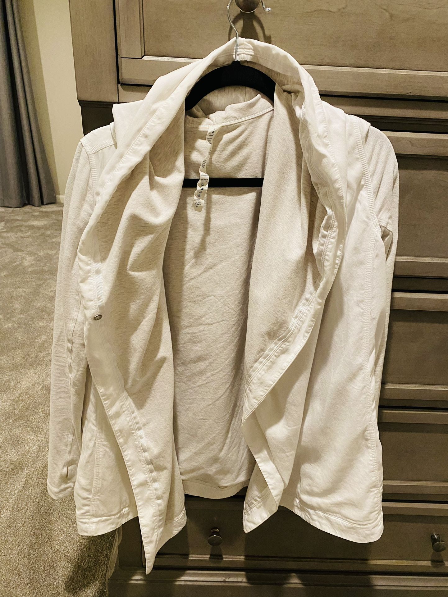 Lululemon Jacket Size S