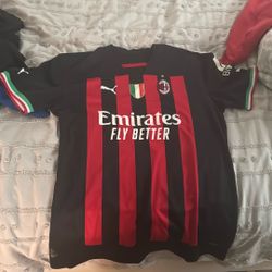 Mens Ac Milan Jersey 2022-23 Size 2XL
