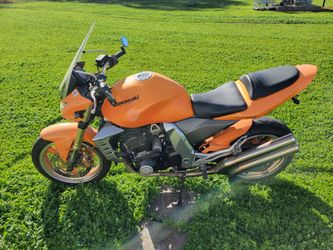 KAWASAKI Z1000 HONDA DIRTBIKES 250X
