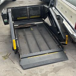 Electric lift hydraulic