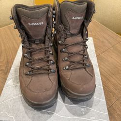 Lowa Renegade Evo GTX Mid- Espresso/Seagrass size 10W