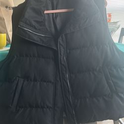 Black Bubble Vest