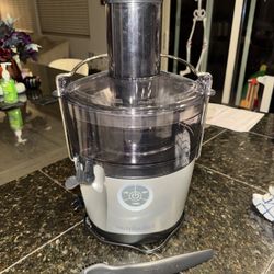 Nutribullet juicer