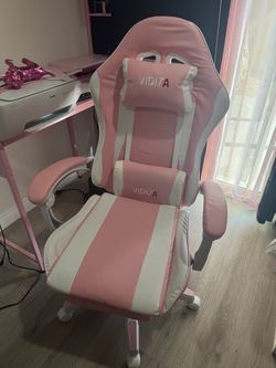 Vidita Pink Gaming Chair