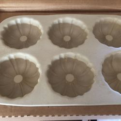 Mini Fluted Pan-Pampered Chef-DISCONTINUED ITEM