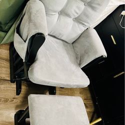 Storkcraft Premium Hoop Glider & Ottoman (Black with Gray)