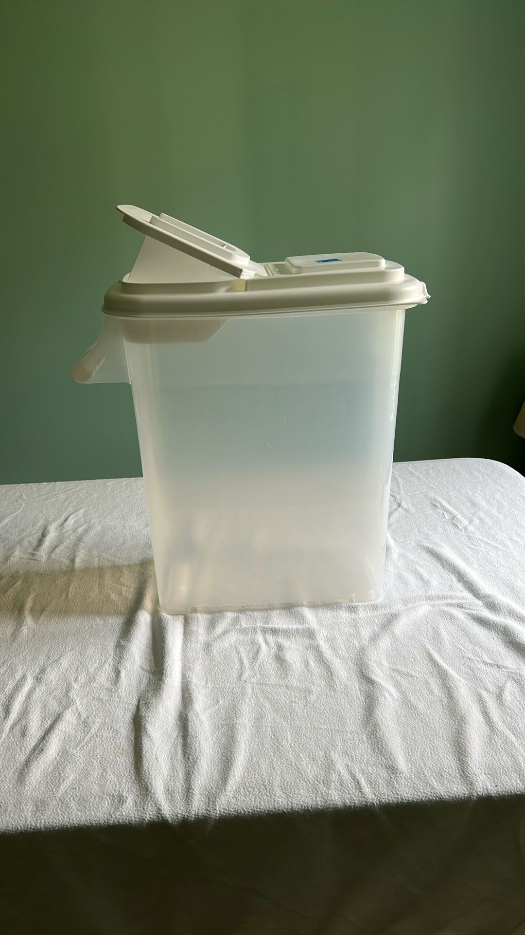 Pet Food Or Seed Container