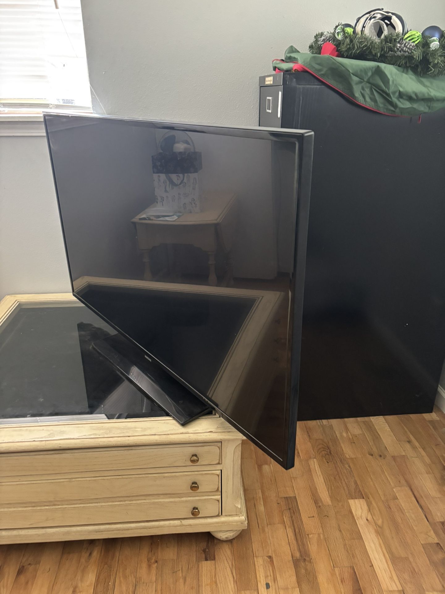 55” Samsung Smart TV