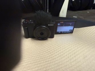 SONY ZV1F streamer ready