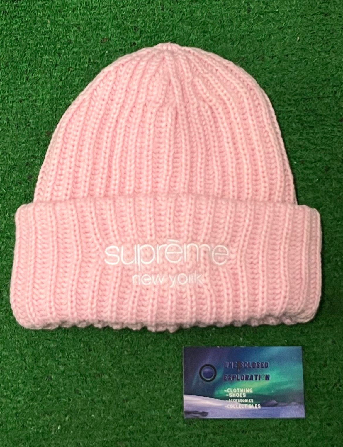 Supreme chunky classic logo light pink beanie