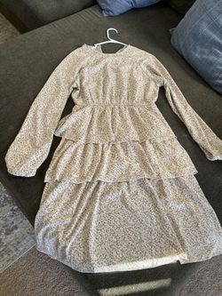 Ivory Floral Dress (only Worn Once) Size Medium