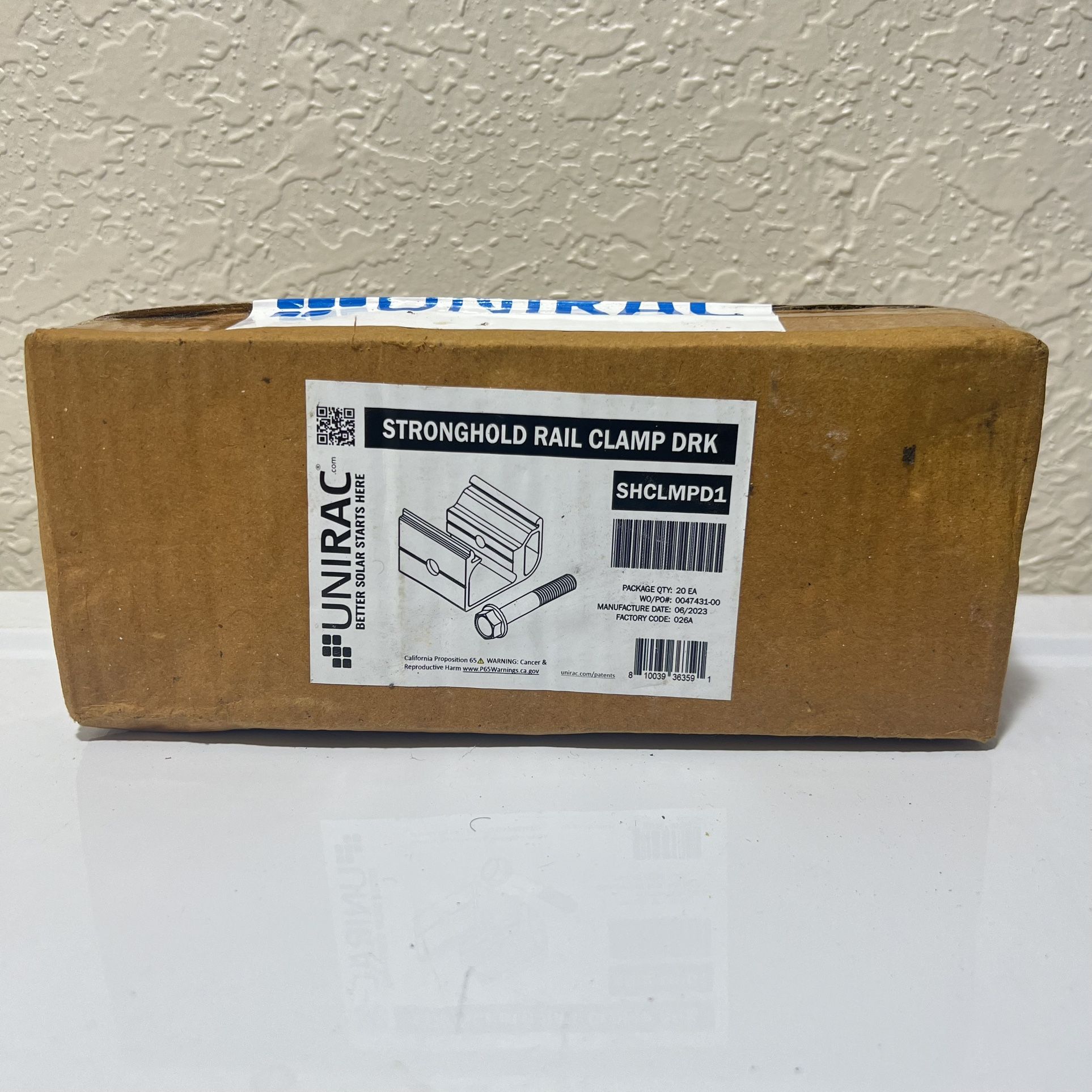 (20-Pk) Unirac StrongHold Rail Clamp Dark SHCLMPD1