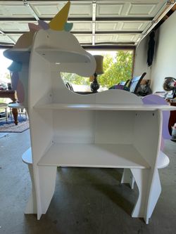 Unicorn bookshelf