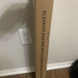 Brand New Elevated Dog Mesh Bed With Canopy