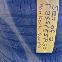 Set of 2 tires p255/55r20 hankook dyna pro good condition $95