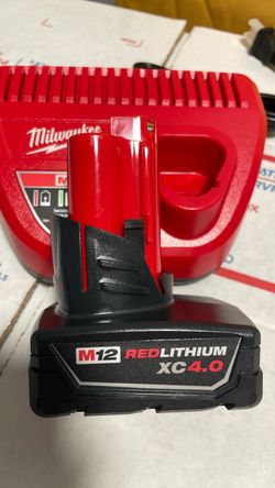 Milwaukee M12 4ah battery and charger