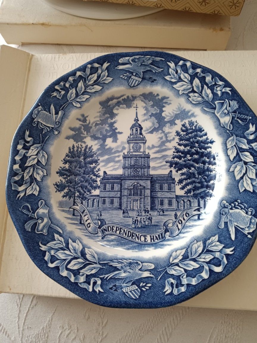 AVON Collectors Plates Lot of 3