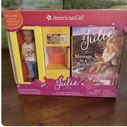 American Girl Julie Mini Doll & Stand & 3 Book Set New In Box. For ages 8+. Great gift and fun 