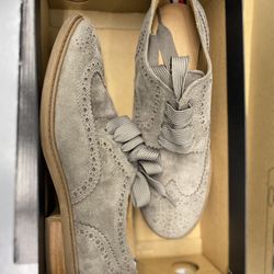 New Tommy Hilfiger Women’s Wingtips, Suede, Size 7.5