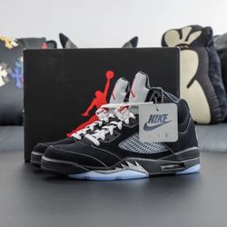 Jordan 5 Metallic 